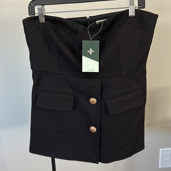 Noir Marnie Top
TUCKERNUCK - Picture 8 of 13